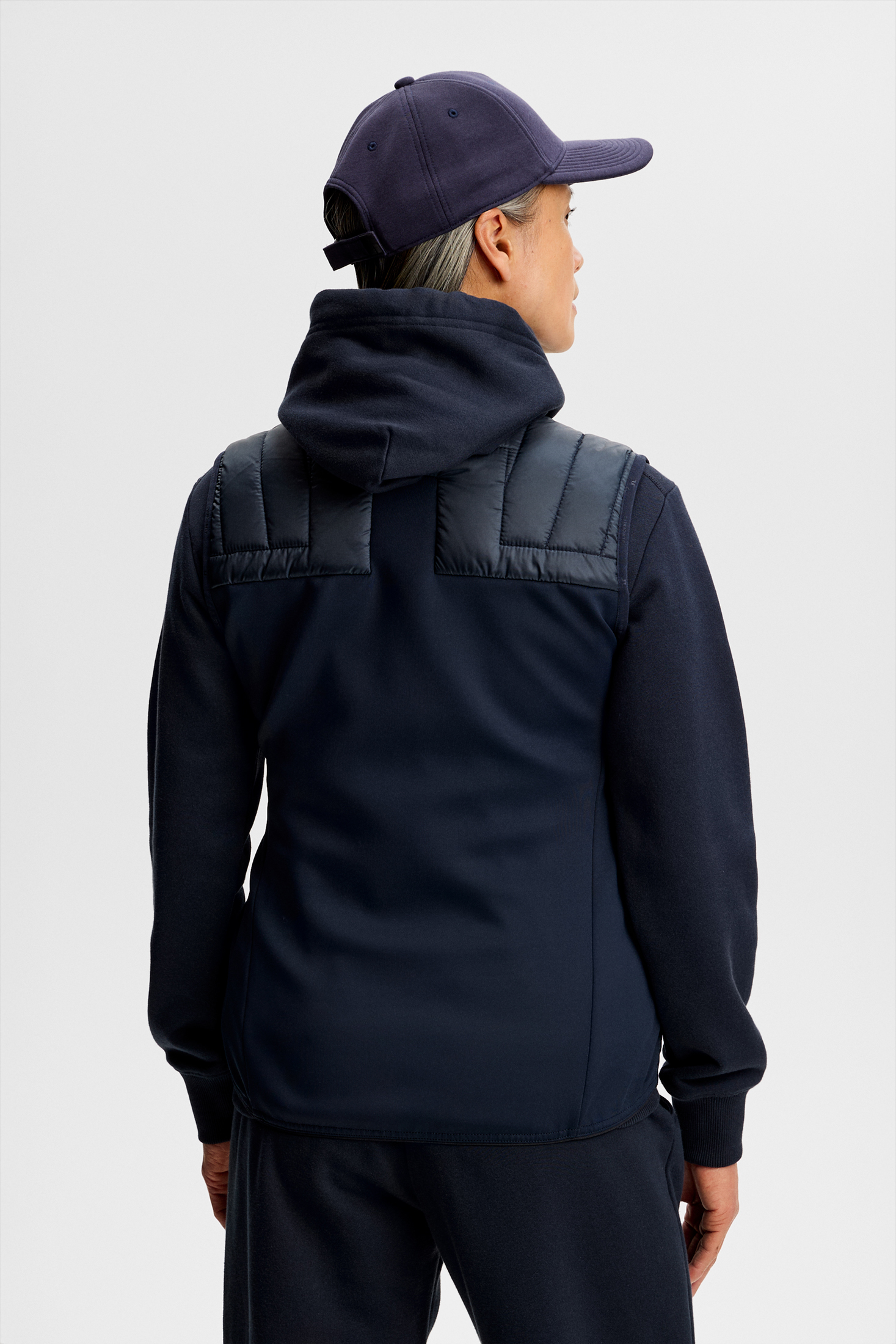 Holma Quilt Hybrid Vest W