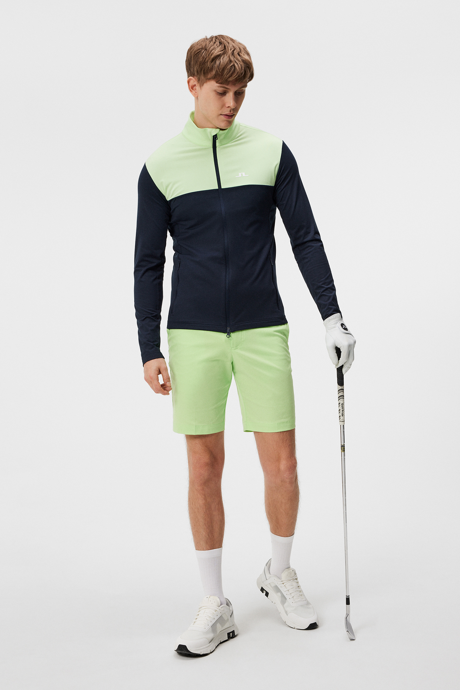 Banks Mid Layer Light