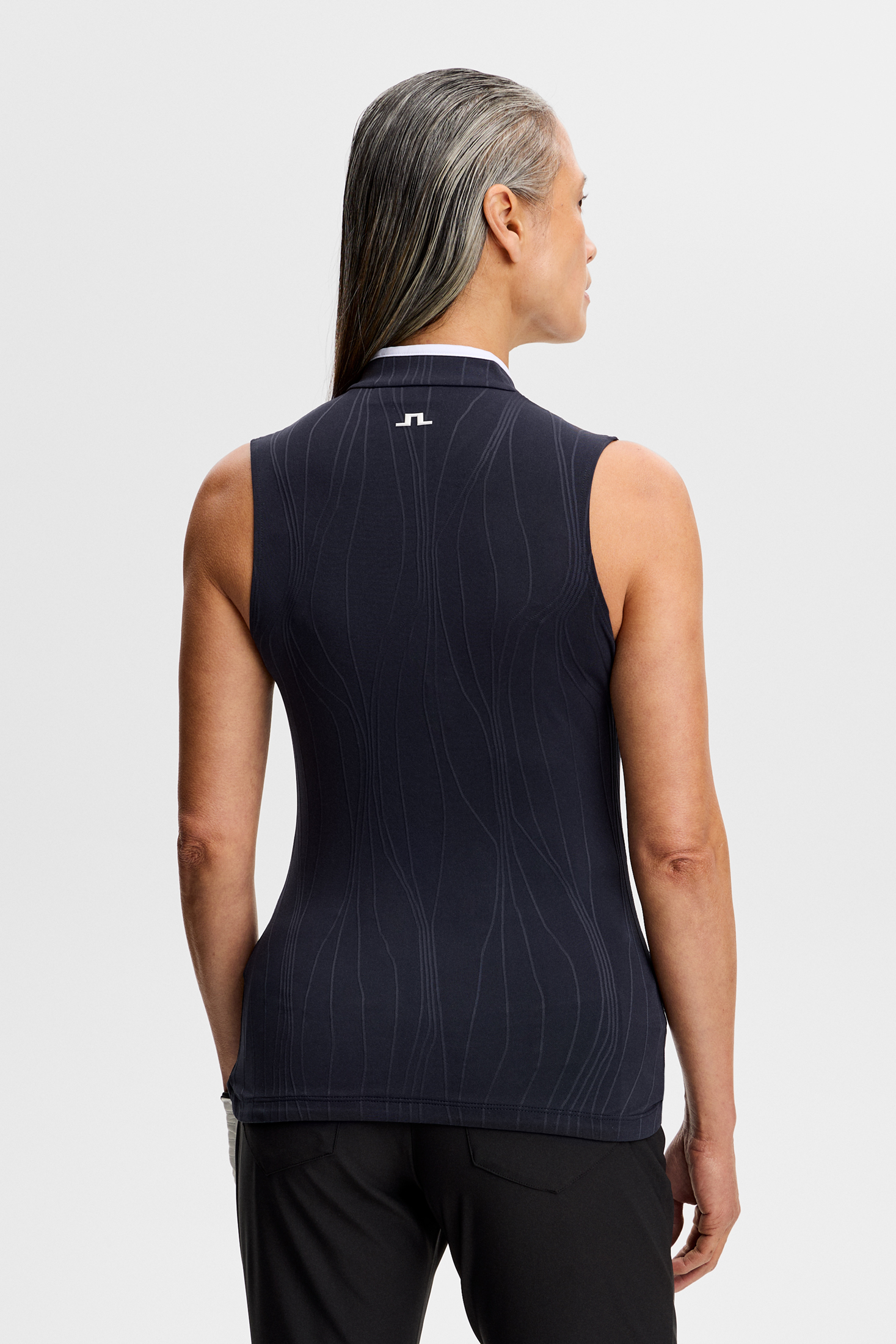 Mila Sleeveless Top W