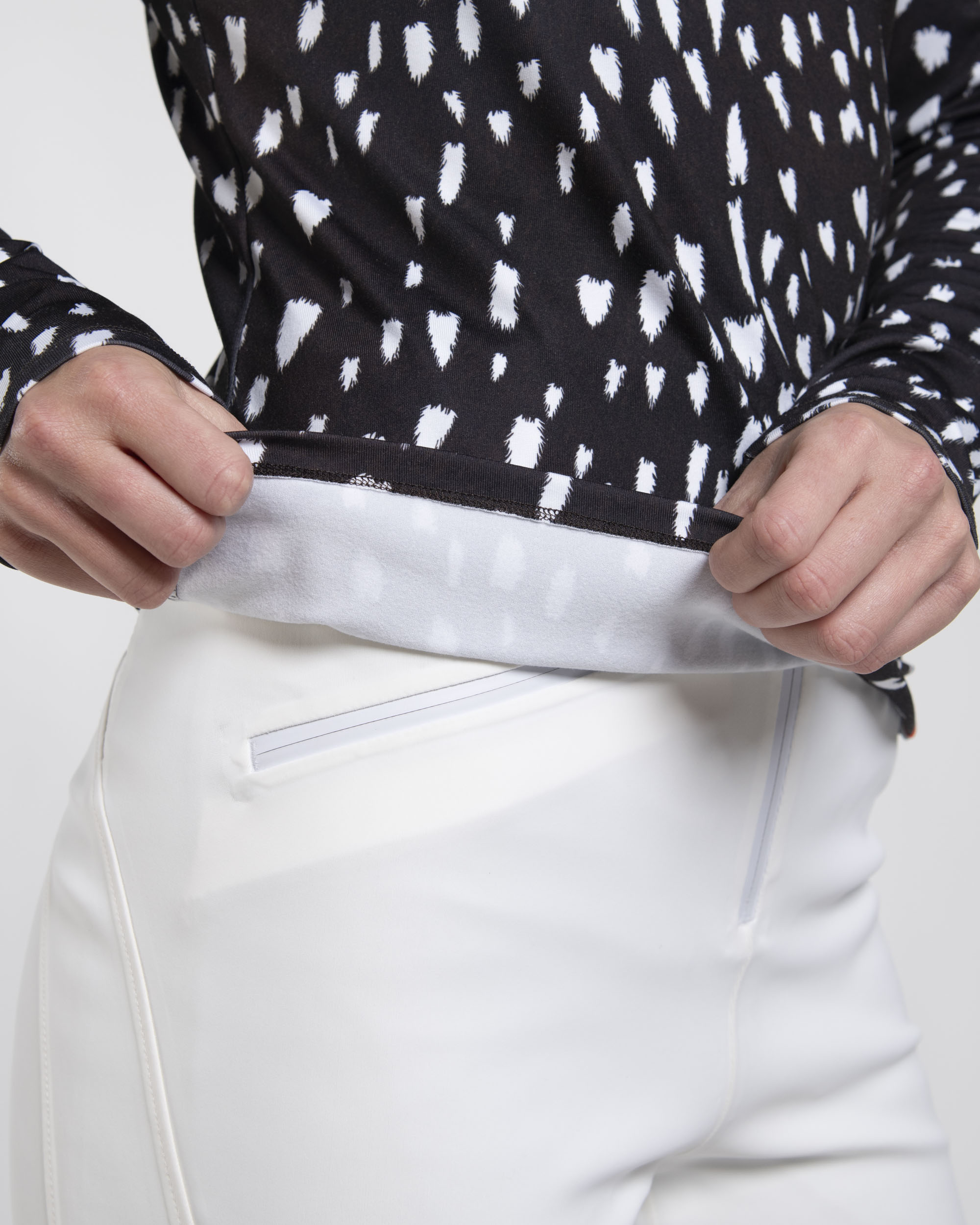 Kinetic Print Half-Zip