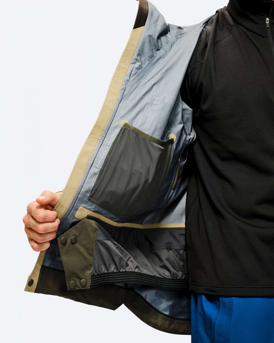 mountain equipment valdez ジャケット　サロペット mountain equipment valdez ジャケット サロペット